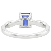 natural emerald sapphire 2.50ct ring top view