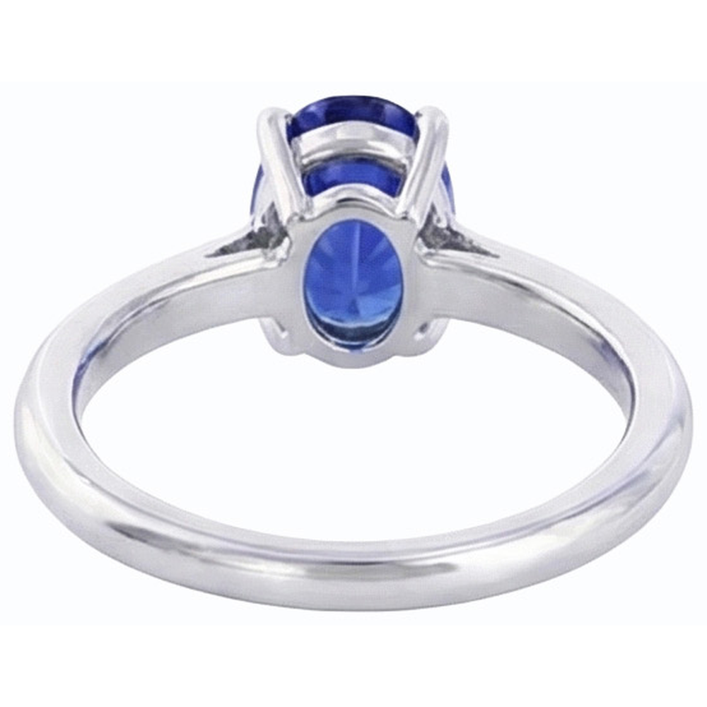 natural oval sapphire 1ct ring top view
