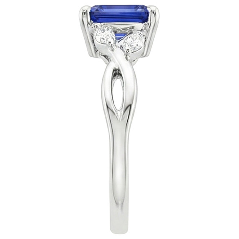 natural emerald sapphire 4ct ring on white background