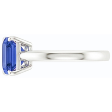 natural emerald sapphire 2ct ring top view