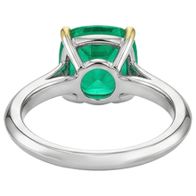 Timeless Colored Stone Ring 3.50 ct – detail view