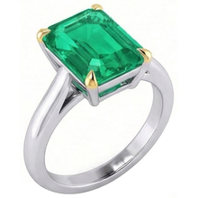 Natural Fine Emerald Colored Stone Ring 4 ct 14 Karat Two Tone Gold – side view