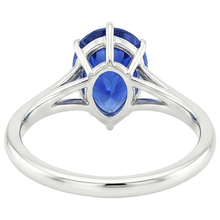 natural pear sapphire 2.50ct ring side angle
