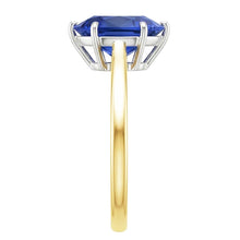natural pear sapphire 2ct ring top view