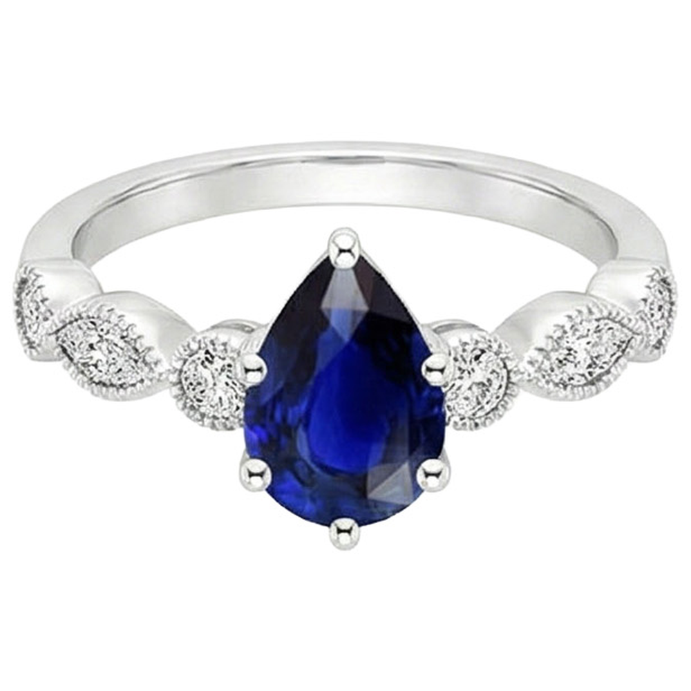 natural round sapphire 3ct ring top view