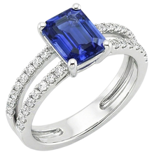 natural round sapphire 4.50ct ring close up detail