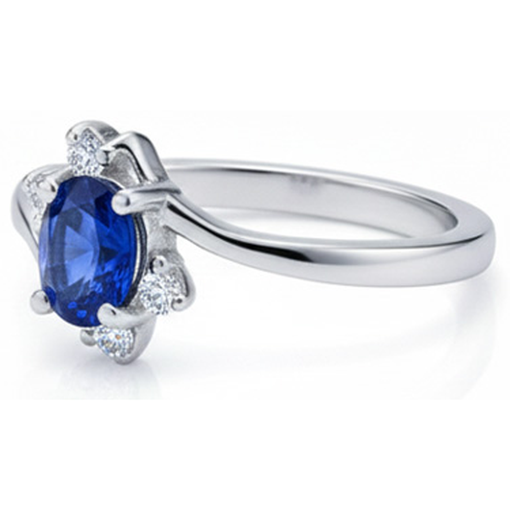natural round sapphire 1.90ct ring on white background