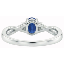 natural round sapphire 1.80ct ring profile view