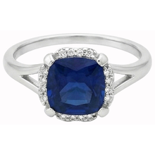 Solitaire With Accents 2.50 Ct Sri Lankan Sapphire And Natural Earth Mined DIAMOND ( NOT LAB GROWN )s Ring