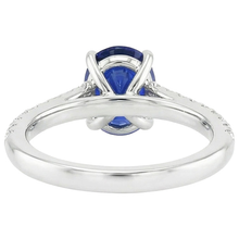 natural round sapphire 5.25ct ring top view