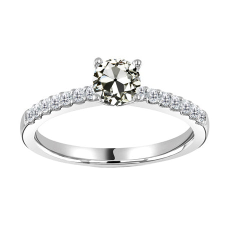 Sparkling Diamond Solitaire with Side Stones 1 ct – main view