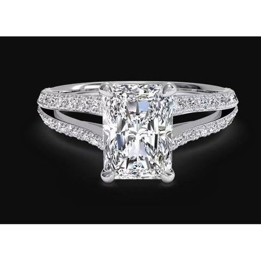 Sparkling Genuine Radiant And Round Cut Diamond Engagement Ring 3.40 Carats