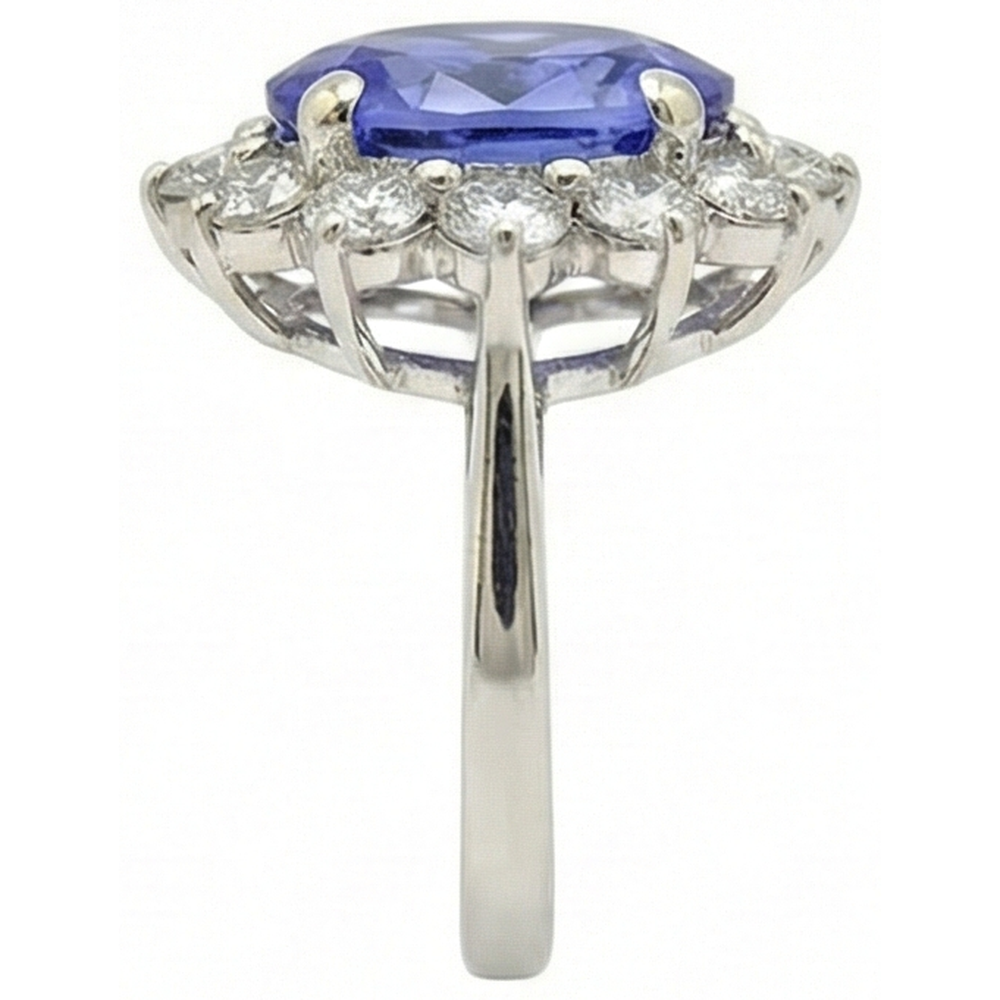 natural round tanzanite 7.50ct ring close up detail