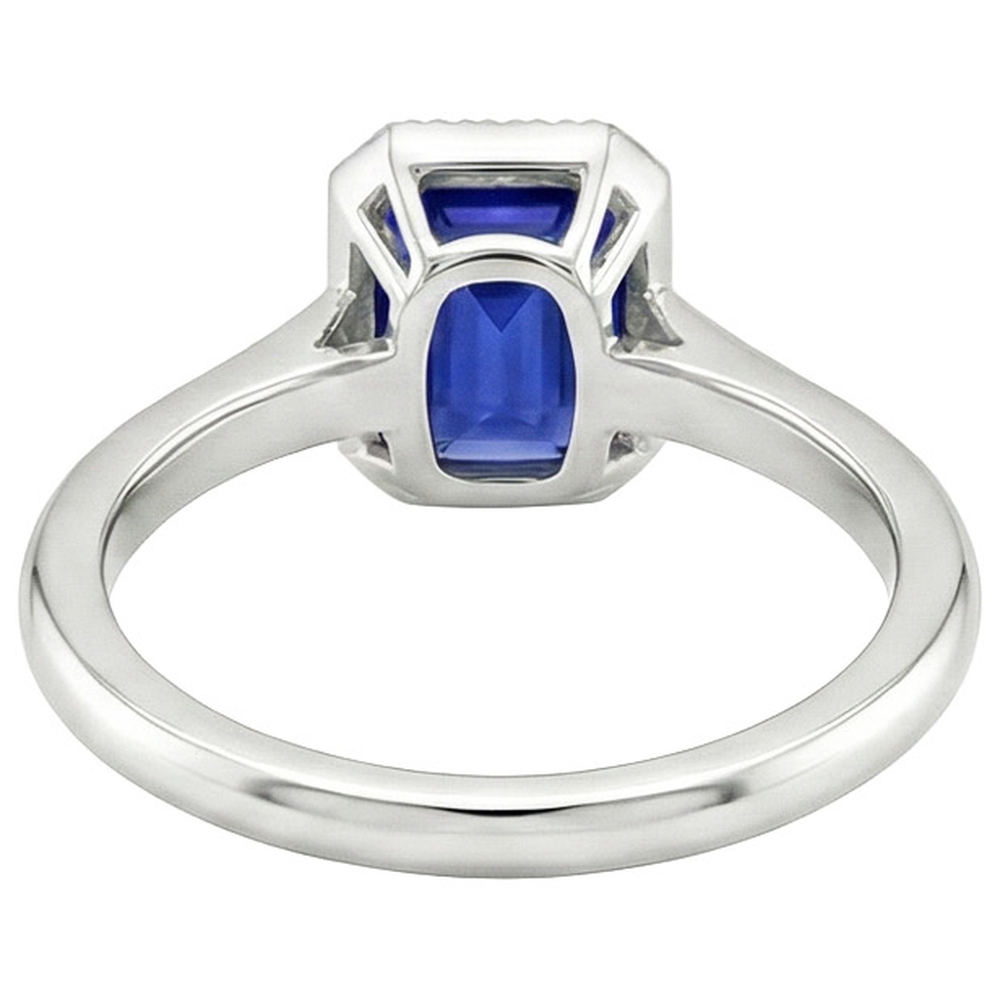 Sparkling Sapphire Radiant Cut Gold Ring