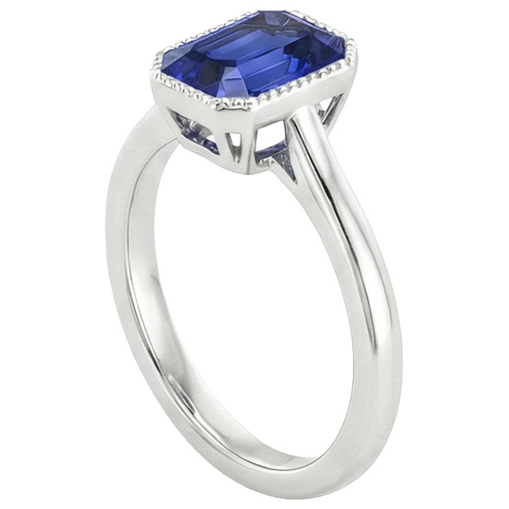 Sparkling Sapphire Radiant Cut Gold Ring
