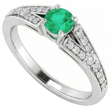 Split Shank Round Green Emerald Ring 1.75 Carats White Gold 14K