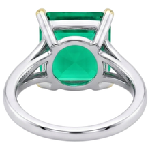 Handcrafted Emerald Precious Stone Ring 5 ct – back view