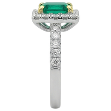 Exquisite Colored Stone Ring 3 ct – detail view