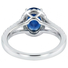 natural round sapphire 3.40ct ring on white background