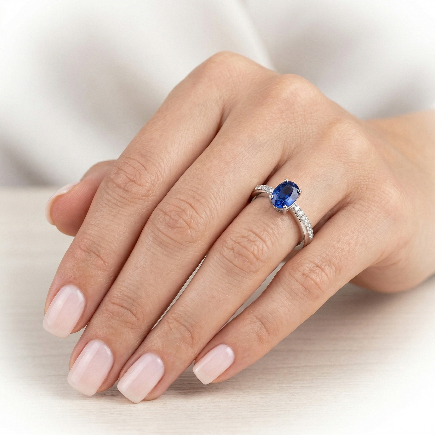natural round sapphire 2.30ct ring with diamond accents