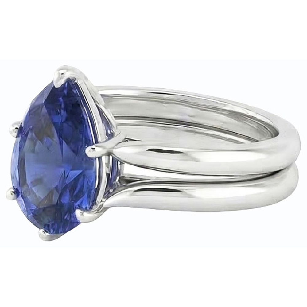 natural pear sapphire 2ct ring profile view