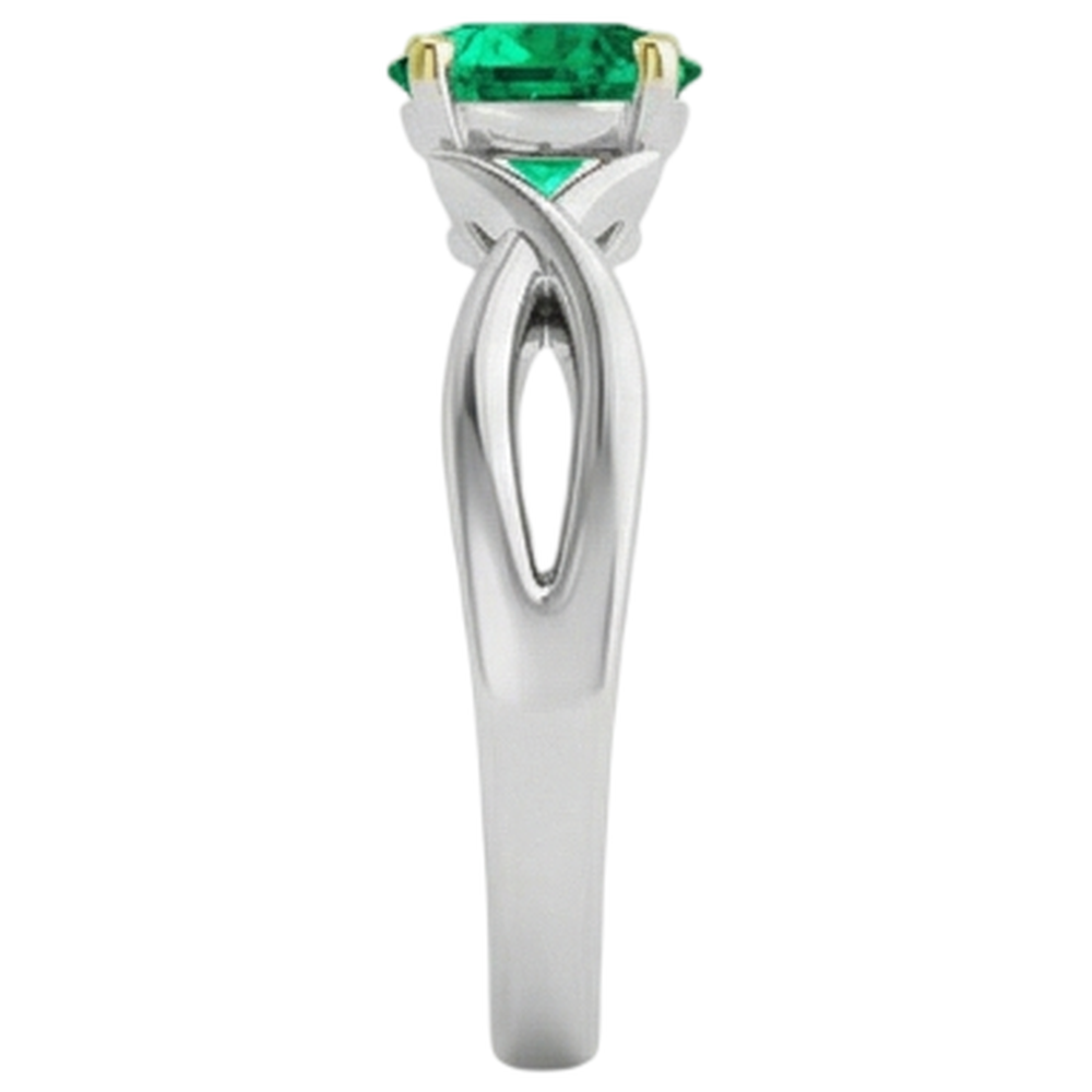 Earth-Mined Emerald Precious Stone Ring – top view