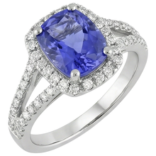 Tanzanite And Natural Earth Mined Diamond 4.85 Carats Anniversary Ring