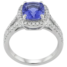 Tanzanite And Natural Earth Mined Diamond 4.85 Carats Anniversary Ring