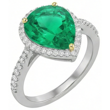 Authentic Fine Emerald Gemstone Ring – side view