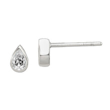 Old Mine Cut Fine Diamond ring in 14K White Gold – main view