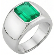 Artisan Fine Emerald Colored Stone Ring 2 ct – front view