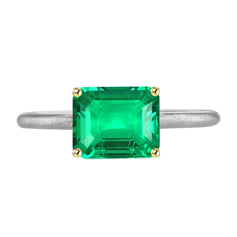 Gemstone Ring 14 Karat Two Tone Gold with Colombian Emerald – main view