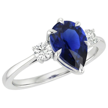 natural round sapphire 3ct ring top view