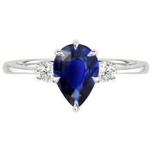 natural round sapphire 3ct ring profile view