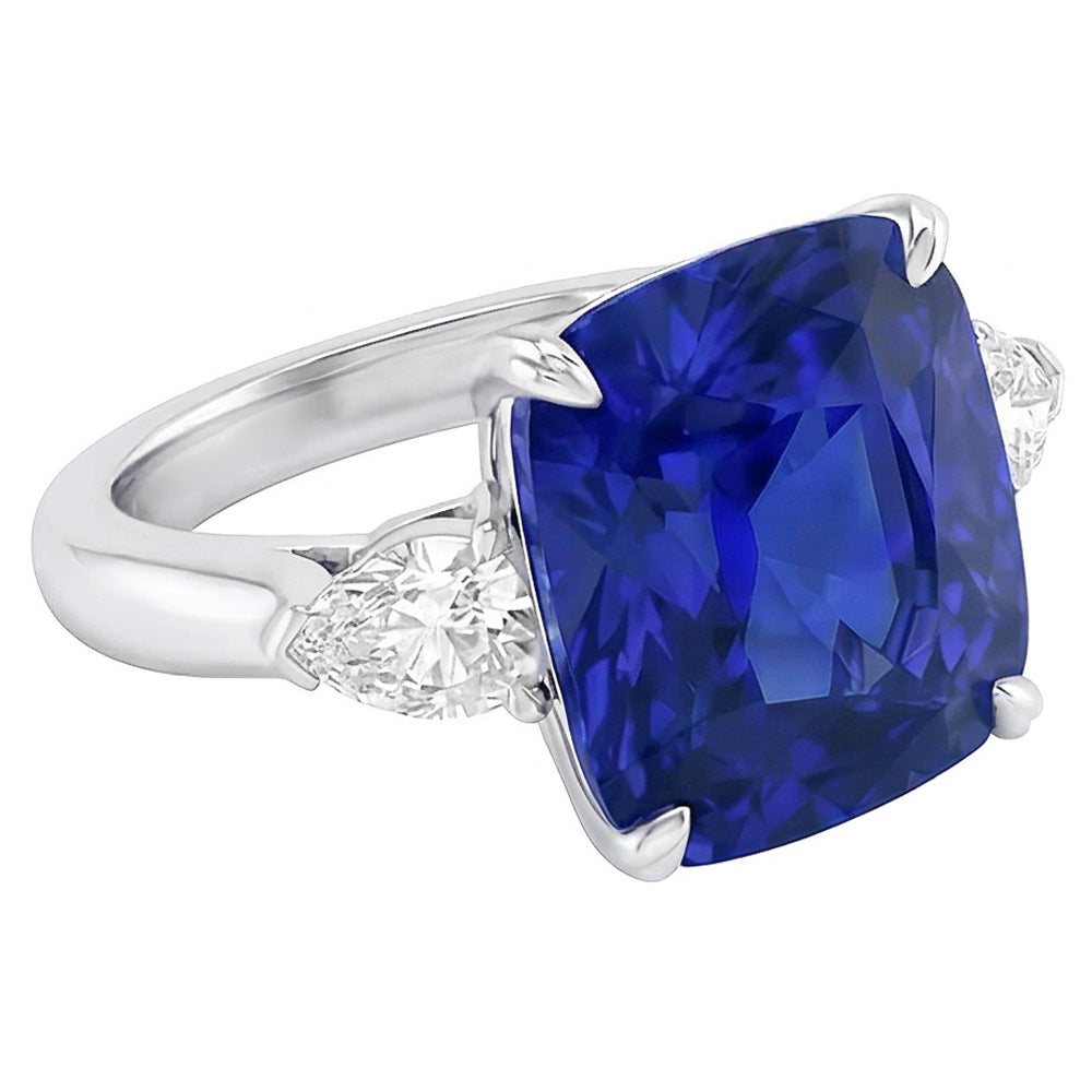 natural cushion sapphire 4ct ring close up detail