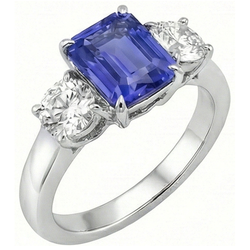 Three Stone Ring Antique Style Emerald Ceylon Sapphire 3 Carats