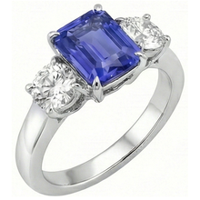 Three Stone Ring Antique Style Emerald Ceylon Sapphire 3 Carats