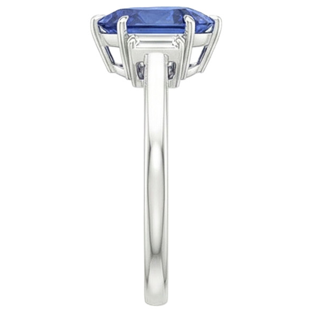 natural pear sapphire 3ct ring on white background