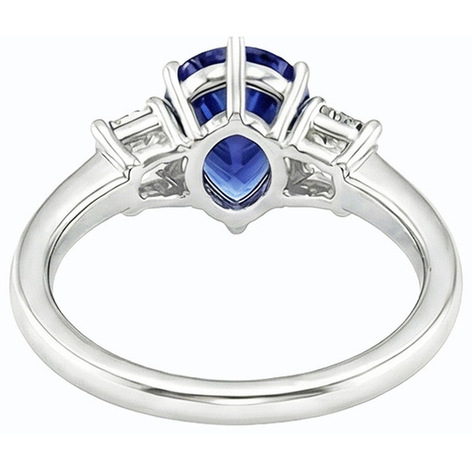 natural pear sapphire 2ct ring front view