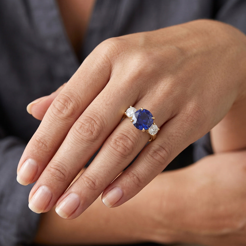 Three Stone Round Blue Sapphire & Natural Earth Mined Diamond Ring 5 Carats Jewellery