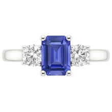 natural emerald sapphire 3.50ct ring profile view