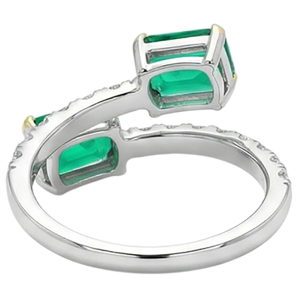 Real Fine Emerald Gemstone Ring 2 ct 14 Karat Two Tone Gold – back view