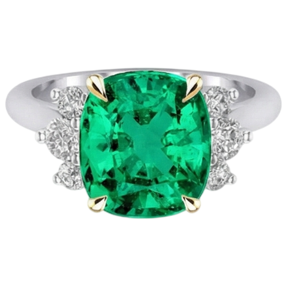 Emerald Gemstone Ring 4-ct 14 Karat Two Tone Gold – angle view