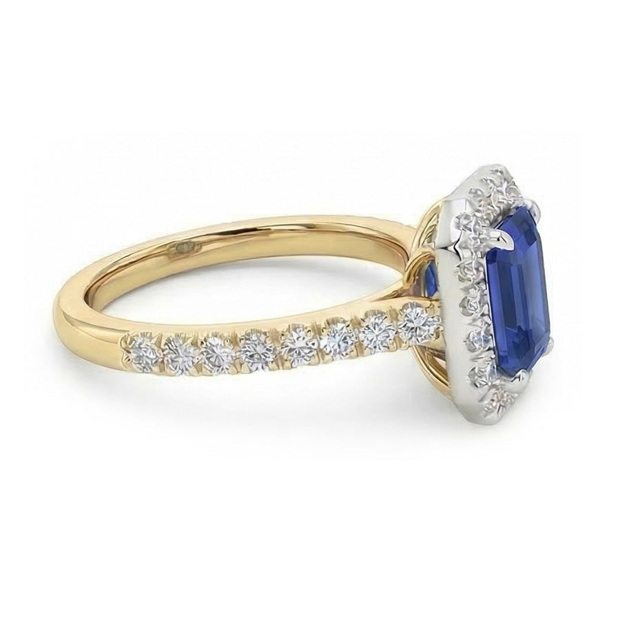 natural emerald sapphire 3ct ring top view