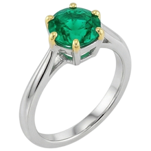 Earth-Mined Fine Emerald Precious Stone Ring – front view
