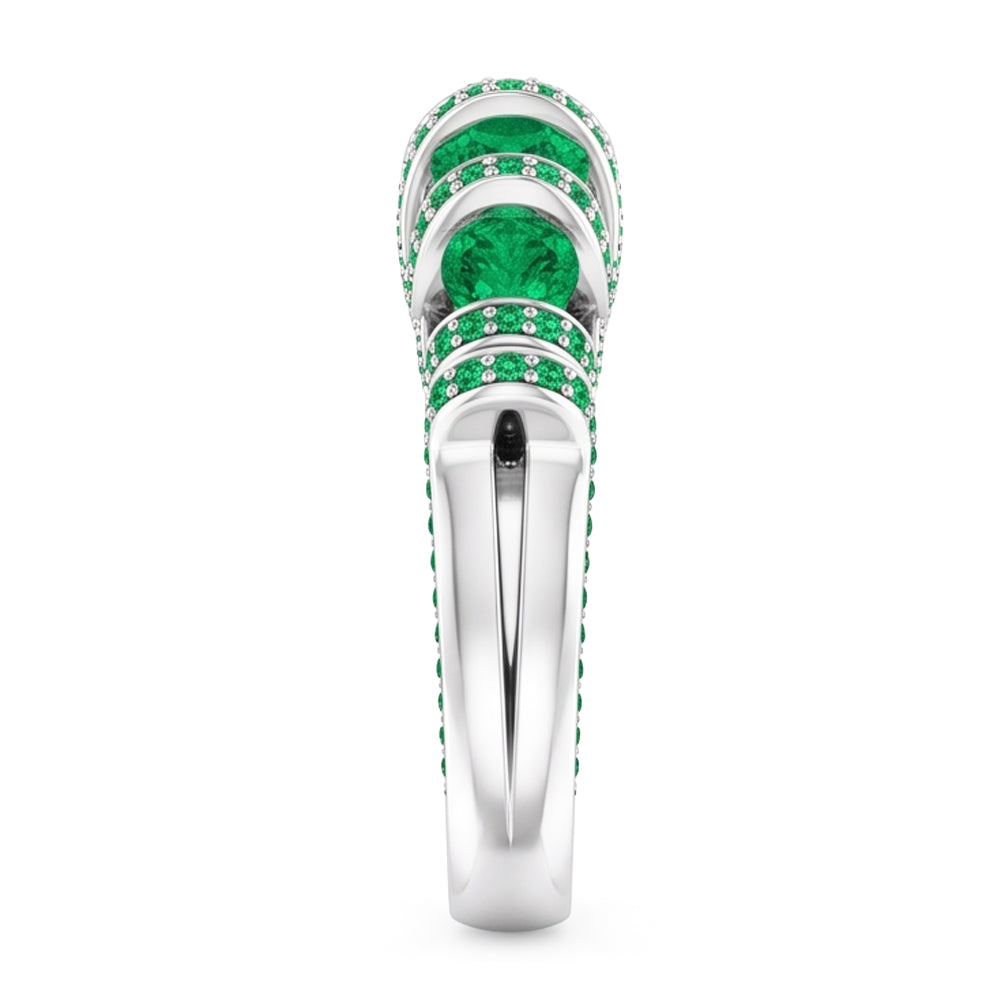 Unique Style Round Natural Earth Mined Diamond Emerald Ring 3.90 Carats