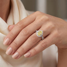 VVS Clarity Halo Ring – Canary Yellow Diamond 1.50 ct 14 Karat