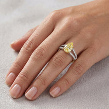 VVS Clarity Statement Ring – Canary Yellow Diamond 1.75 ct