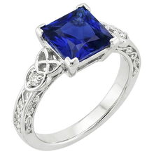 Vintage Style Ceylon Sapphire & Natural Earth Mined Diamond Ring 5.25 Carats Gold 14K