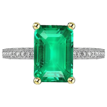 Shimmering Gemstone Ring 4 ct – angle view
